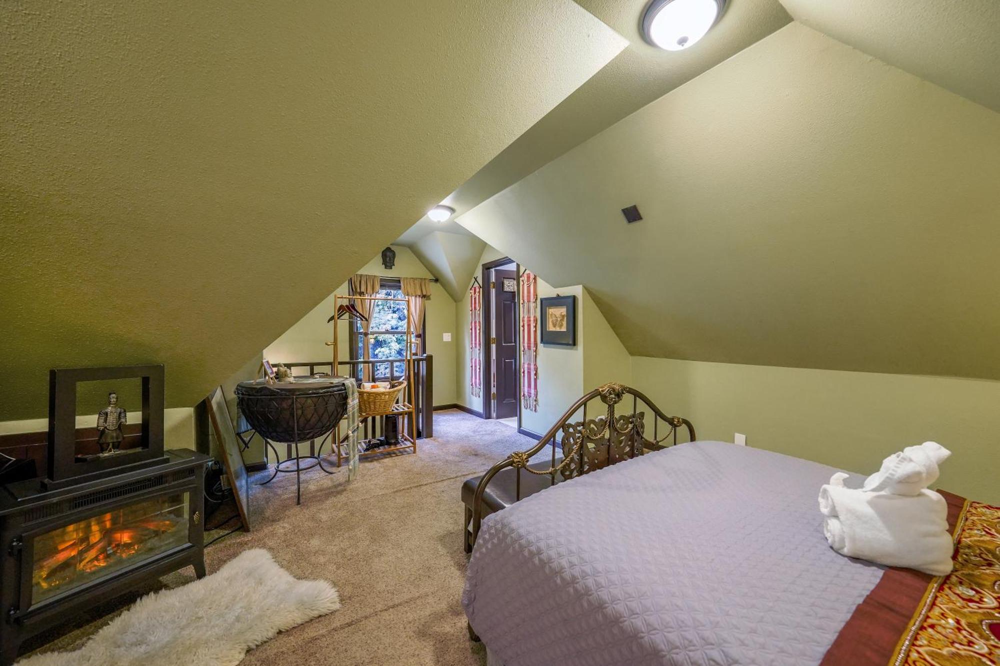 Flume'S End Bed & Breakfast Nevada City Exterior photo